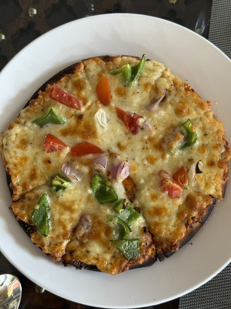 Freshly baked vegetable pizza